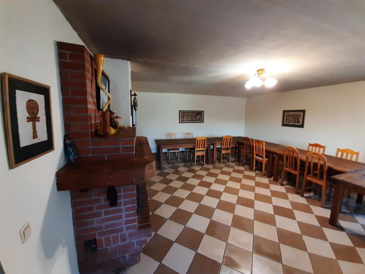 Ezernieki Hotel Valka Ngoại thất bức ảnh